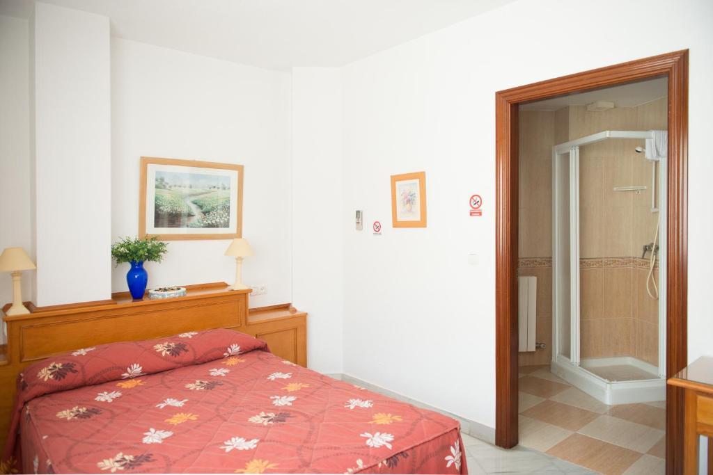 Hostal Camino Real Granada Kamer foto